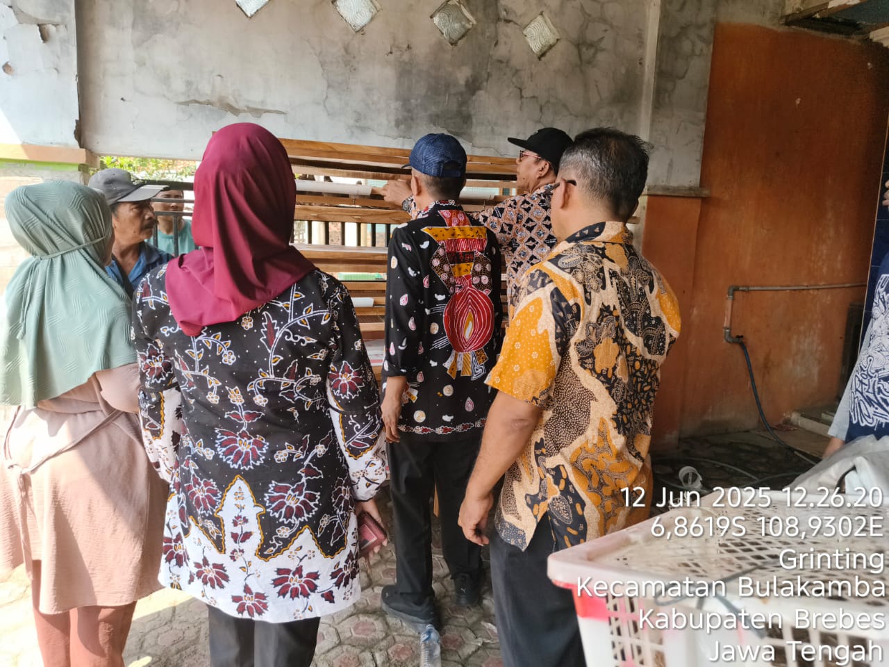 Peninjauan kandang puyuh